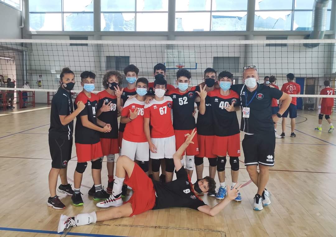 invictavolleyball-squadra-under-15-campione-regionale-2020-2021
