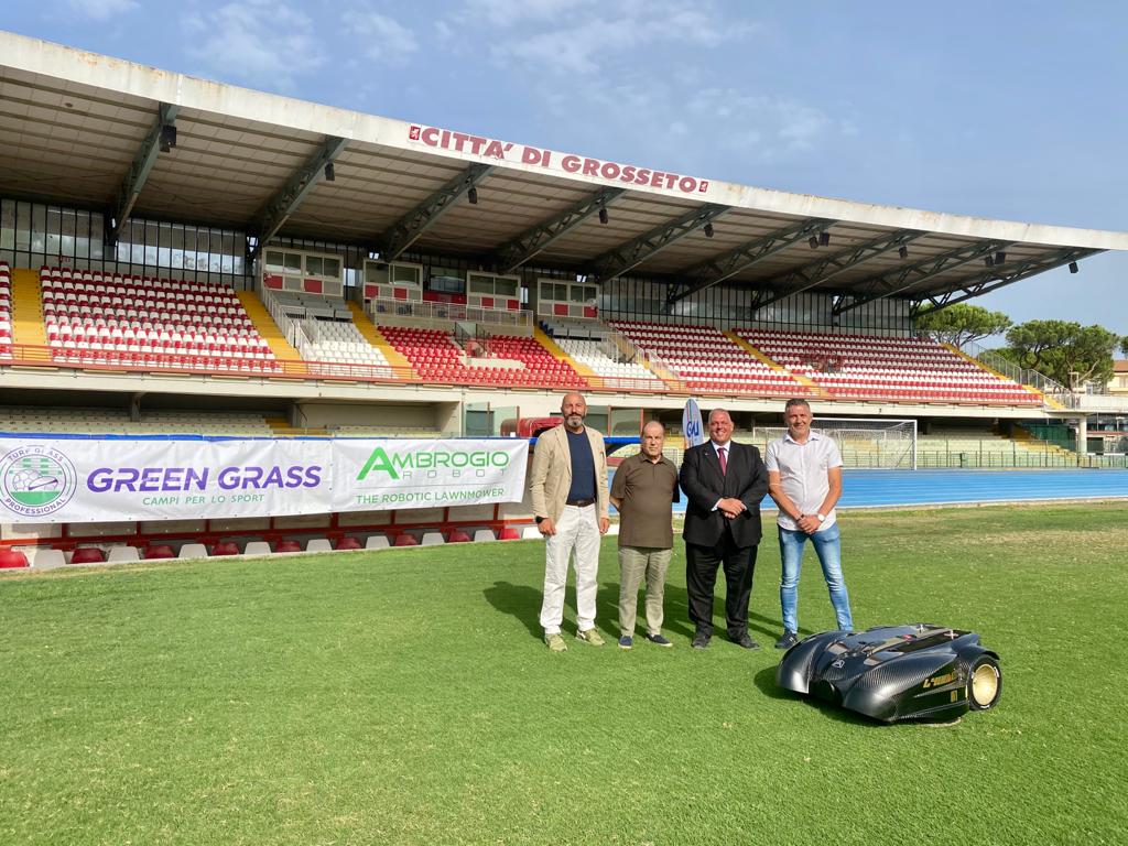 macchinario-green-manto-erboso-stadio-comunale-di-grosseto