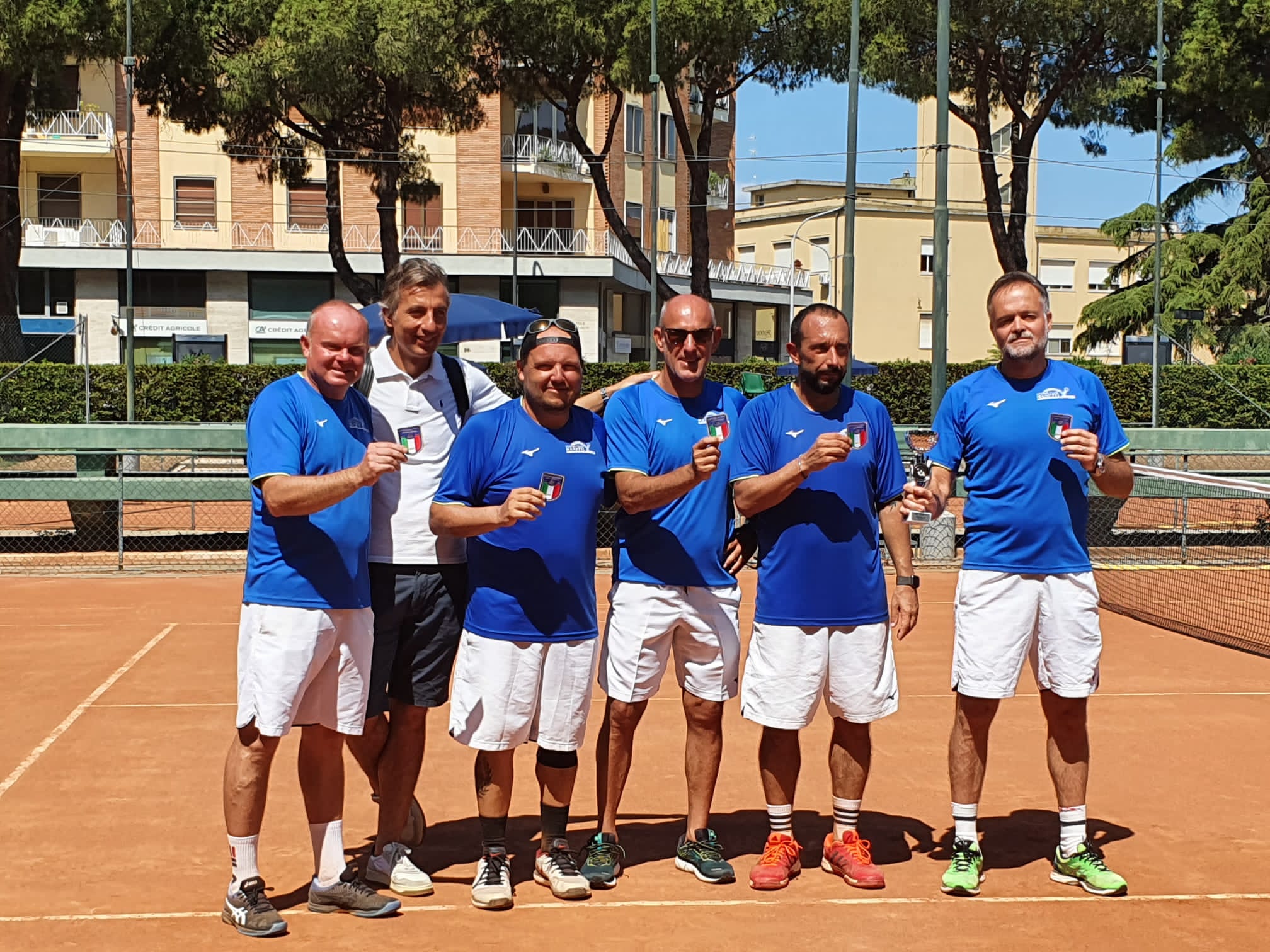 tennis-formazione-del-T.C.-Manetti-over-45.