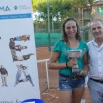 tennis La-vincitrice-Cristina-Pascucci-con-il-pres.Valter-Vincio