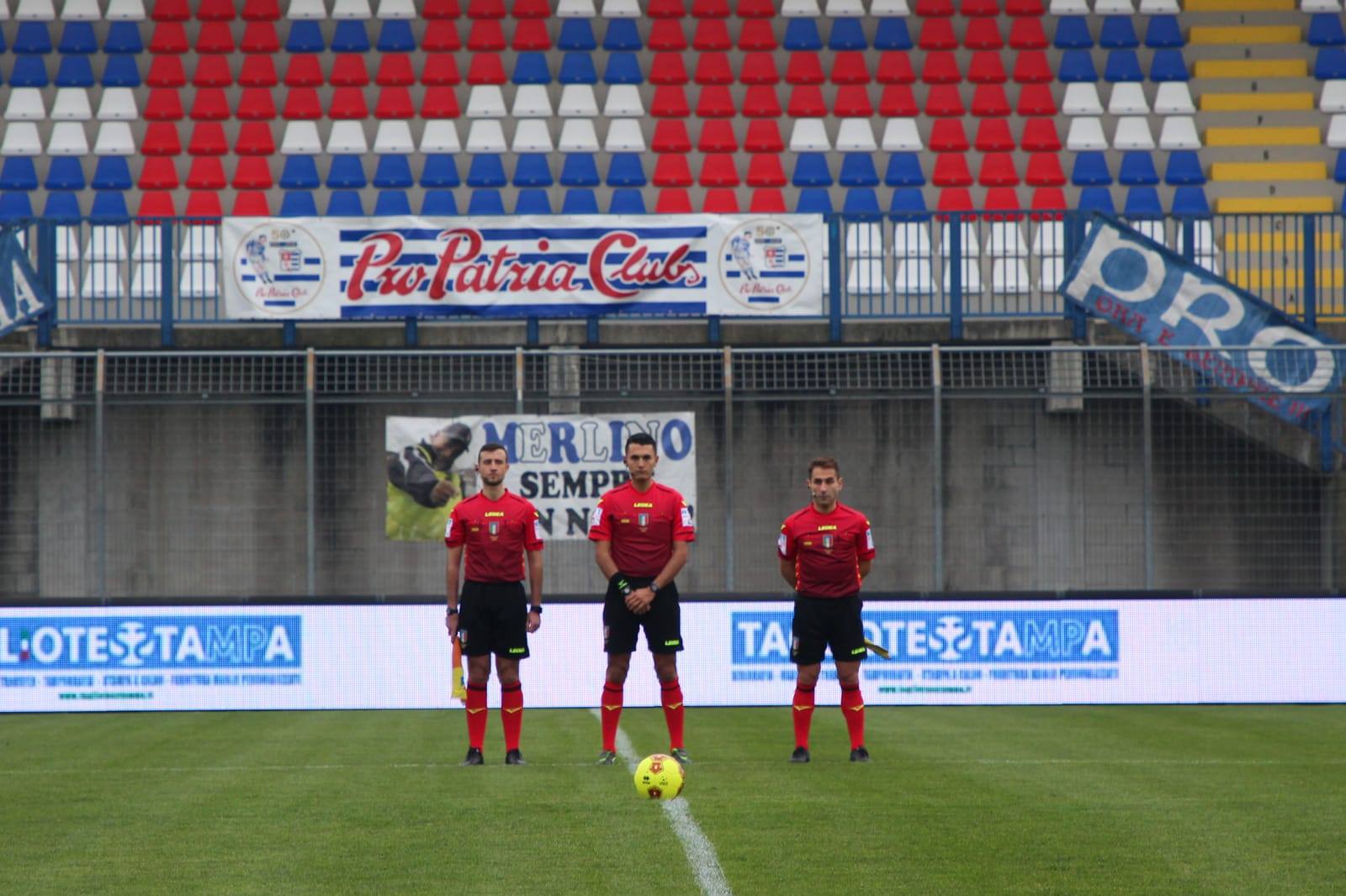 Pro Patria-Grosseto 0 a 0 - la terna arbitrale (foto Aurora Pro Patria 1919)