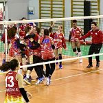 grosseto volley school squadra serie D squadra che festeggia