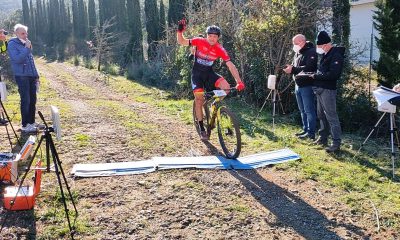 uisp-moutain-bike-mirko-balducci-taglia-il-traguardo
