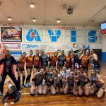 pallavolo grosseto derby under 18 squadre che festeggiano