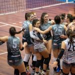 pallavolo grosseto squadra under 18 giorgio peri che festeggia