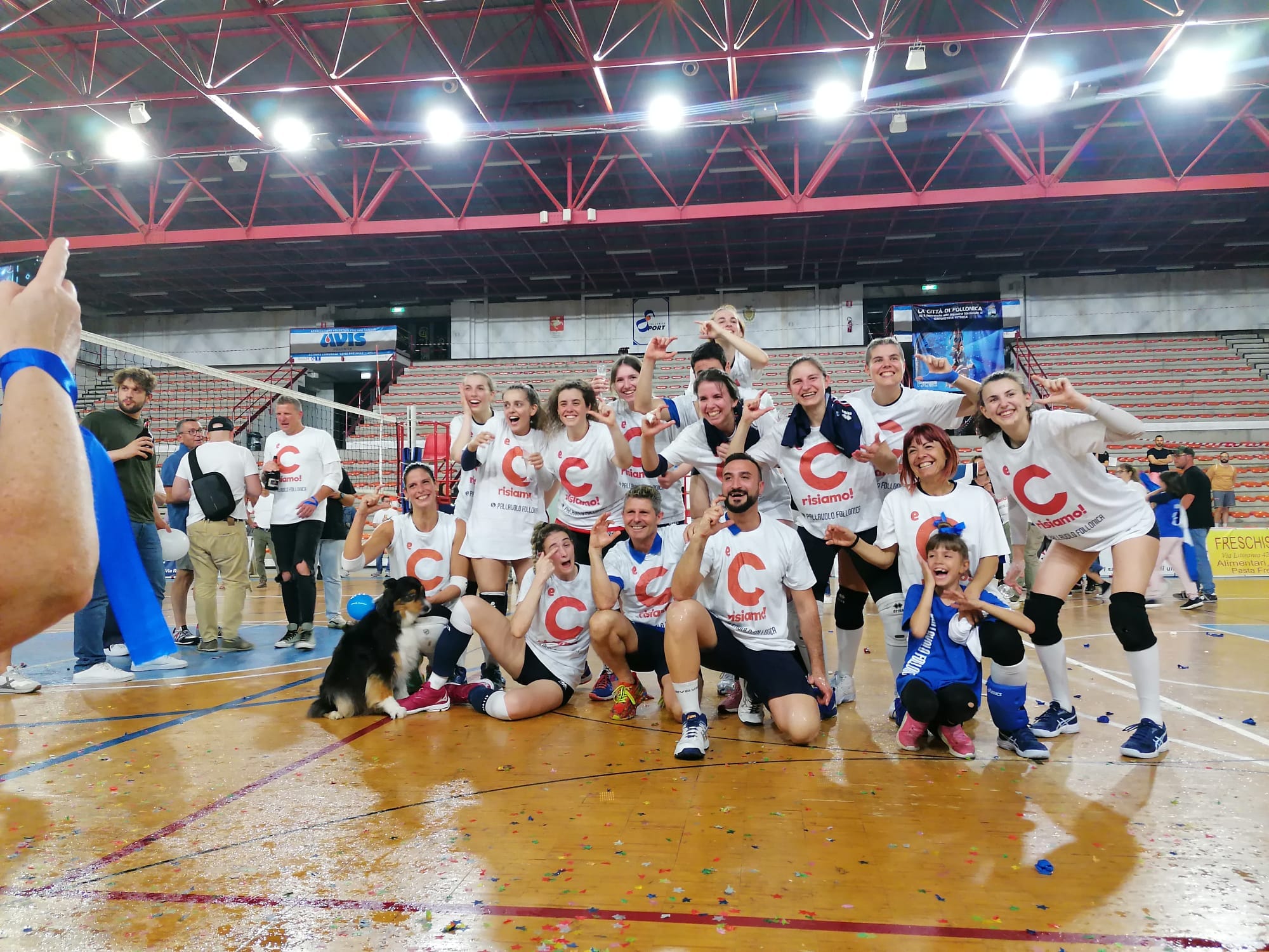 Volley serie D femminile: la Pallavolo Follonica  conquista la matematica promozione in serie “C”. Battuto il Progetto Volley Bottegone di Pistoia