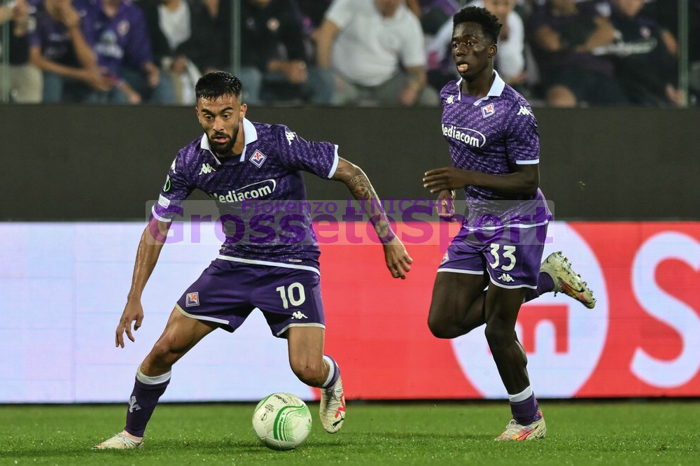 Sesta giornata Europa Conference League: primo posto per la Fiorentina, passano Dinamo, Fenerbahçe, Ferencváros, Legia, Ludogorets, UEFA Europa Conference League