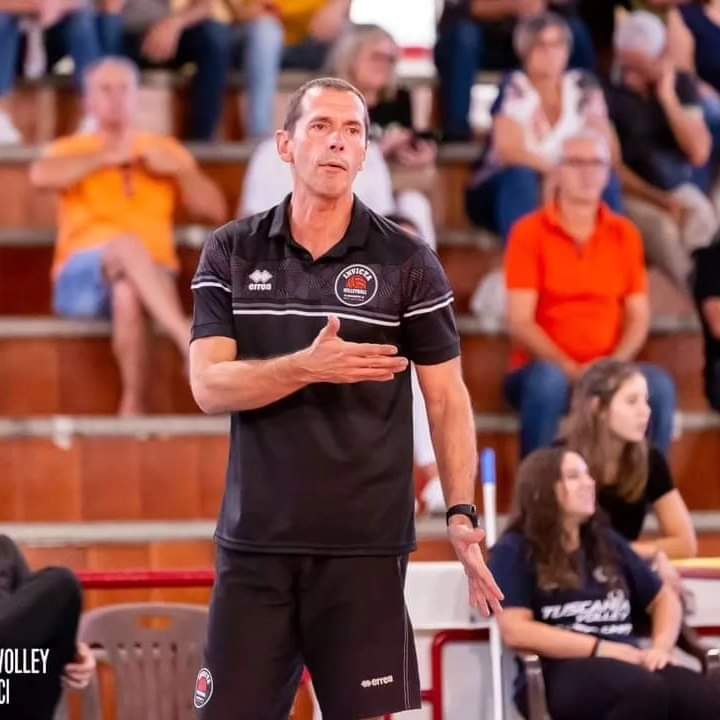 invictavolleyball-coach-fabrizio-rolando