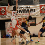 basket squadra maschile Divisione regionale 1 Gea Grosseto giocatore Furi a canestro novembre 2023