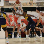 basket squadra maschile Divisione regionale 1 Gea Grosseto giocatore romboli a canestro novembre 2023