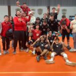 invictavolleyball squadra serie D festeggia la vittoria dicembre 2023
