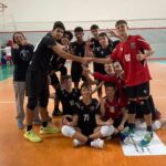 invictavolleyball squadra under 19 festeggia la vittoria dicembre 2023