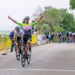 ciclismo yuri colonna taglia il traguardo maggio 2024