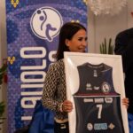 pallavolo follonica presentazione suqdra serie c con assessore allo sport ottobre 2025-1