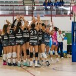 pallavolo grosseto serie c femminile squadra festeggia il punto novembre 2025