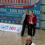 pallavolo grosseto luca consani squadra under 16 vince il torneo offida nelle marche premiazione sofia seghetta dicembre 2025-3