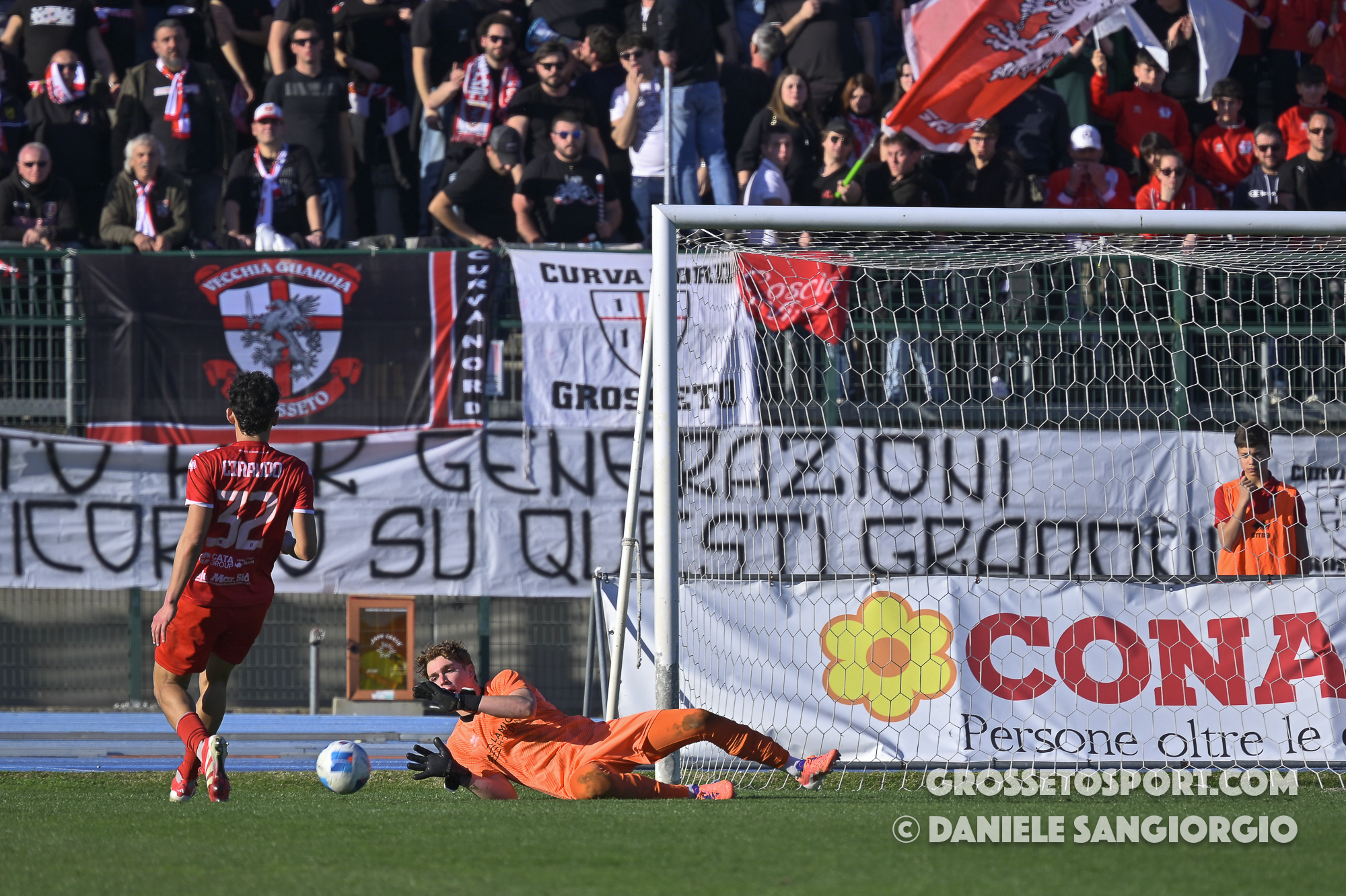 Ecco le procedure per esporre gli striscioni allo stadio “Carlo Zecchini”