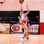 basket squadra gea grosseto serie C femminile Emma Bertaccini azione di gioco marzo