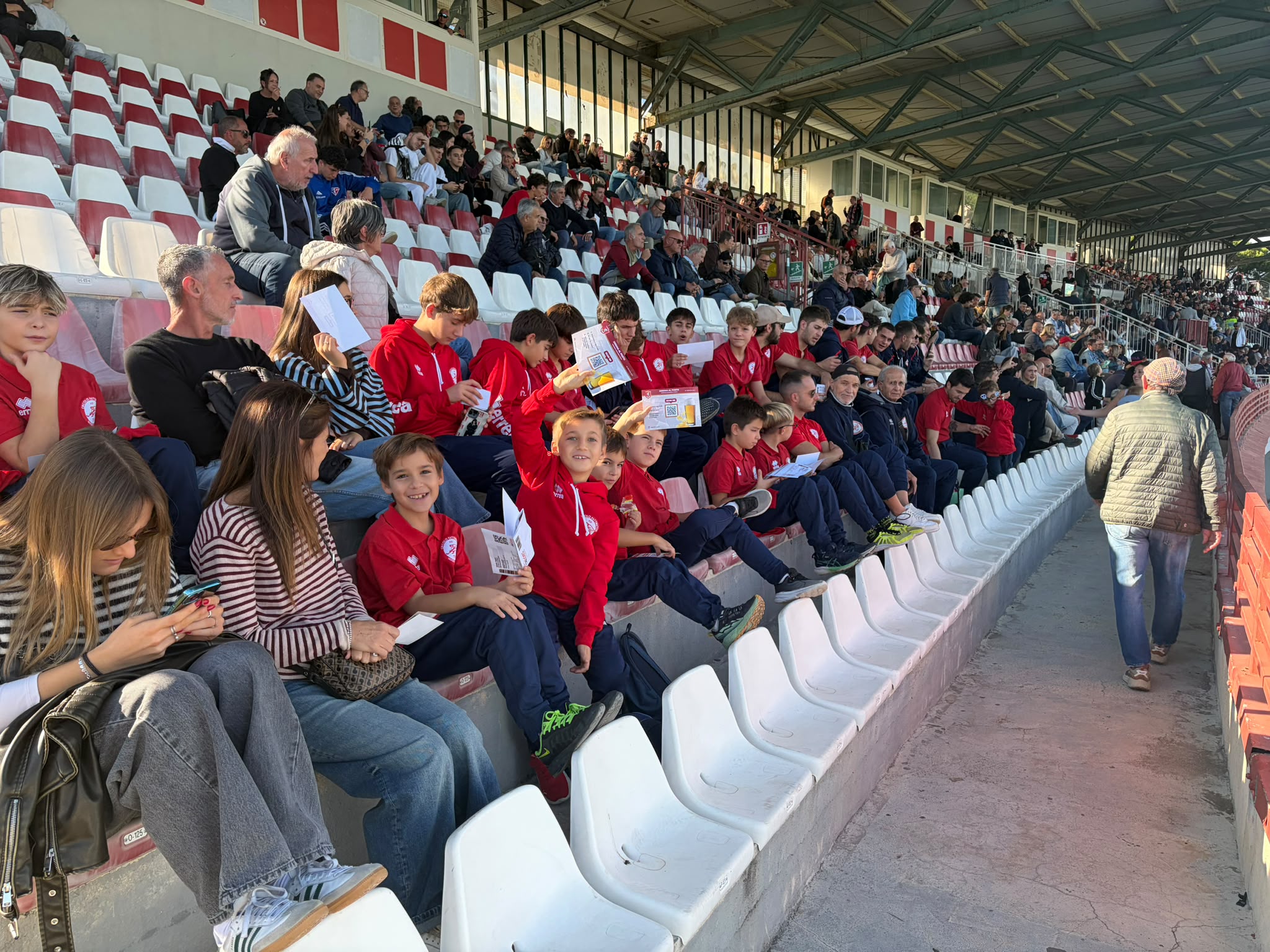 Hocke pista Pattinatori grosseto in tribuna stadio ottobre